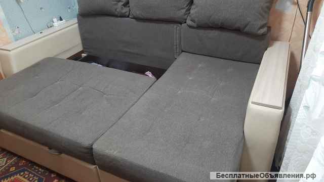 Диван угловой