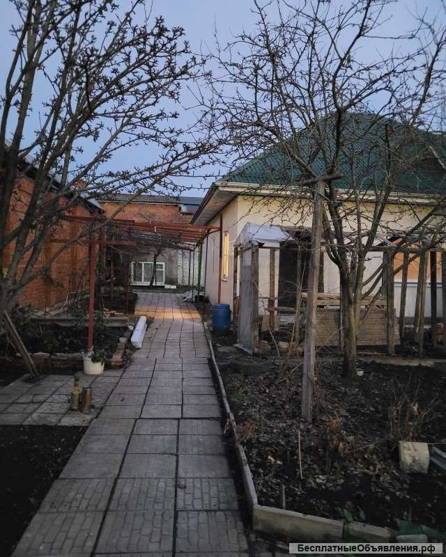 2 дома на одном участке