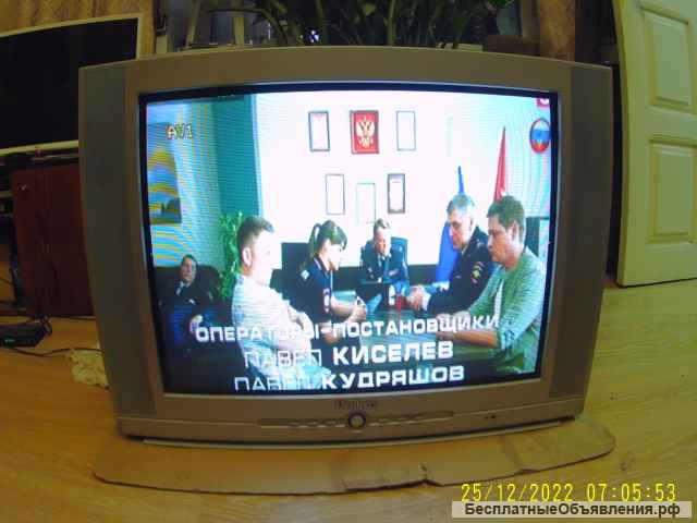 Телевизор Elenberg