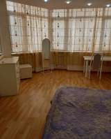 Сдаю 2-комнатную квартиру, элитку, 4 микрорайон, 500 $, б/п