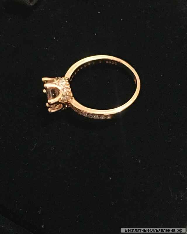 Позолоченное кольцо новое