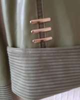 Демисезонный женский плащ