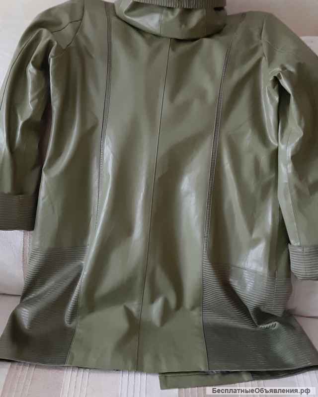 Демисезонный женский плащ