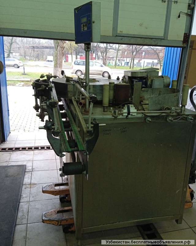 Этикетировочная машина Б/У