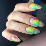 Маникюр с порытием