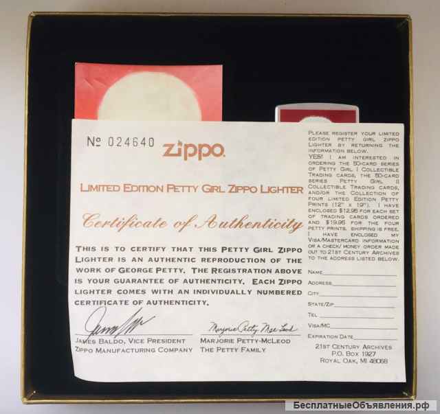 Zippo Petty Girl Lighter 200PG 414 RED