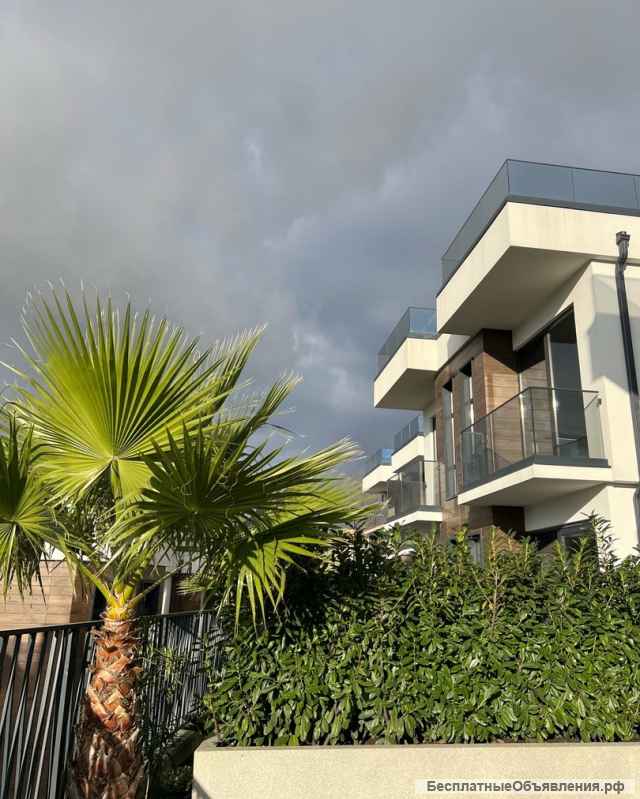 Коттедж 230 кв.м. в центральном Сочи