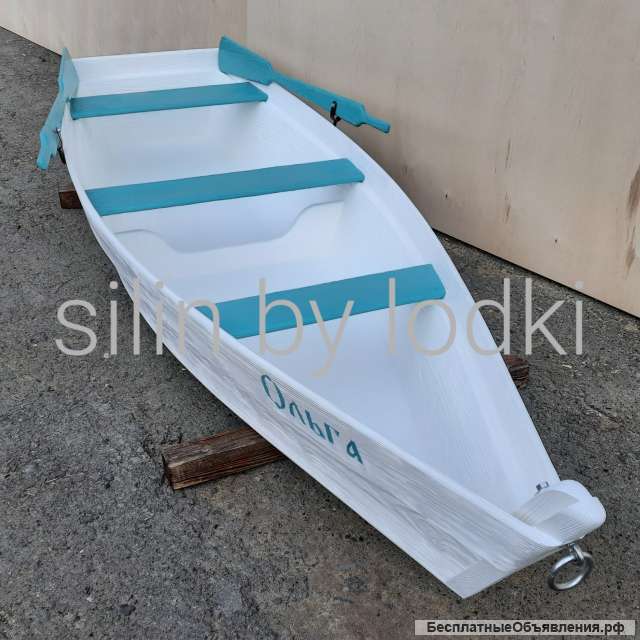 Декоративная лодка