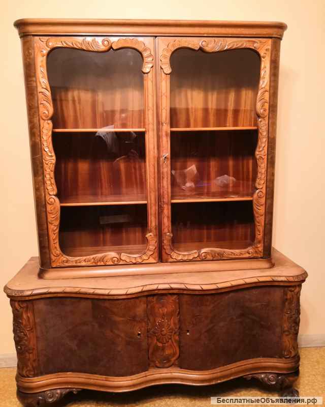 Горка (сервант) 50-х годов