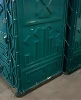 Туалетные кабинки