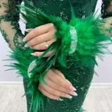 Люксовое вечернее платье с перьями