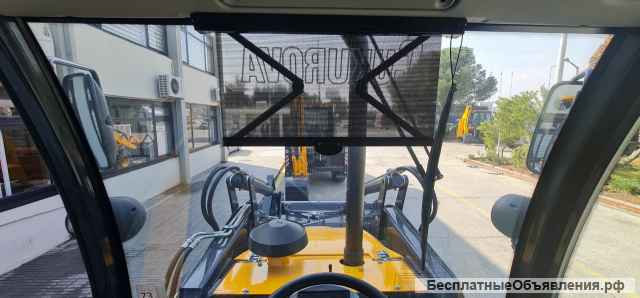 Экскаватор-погрузчик Cukurova с наличия