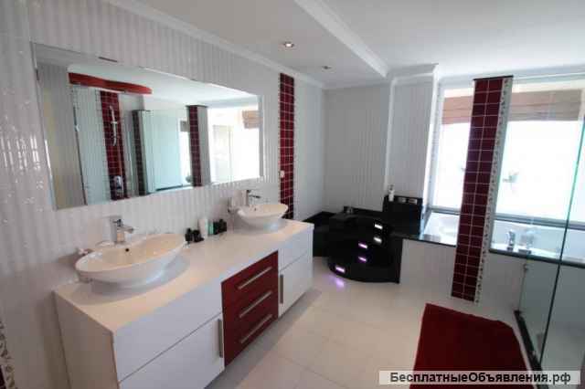 Шикарная вилла на берегу Средиземного моря