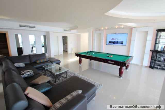 Шикарная вилла на берегу Средиземного моря