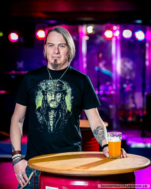 Футболка, рок, принт