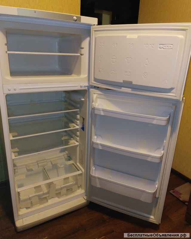 Холодильник индезит