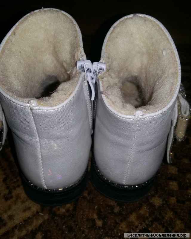 Зимние сапожки на девочку