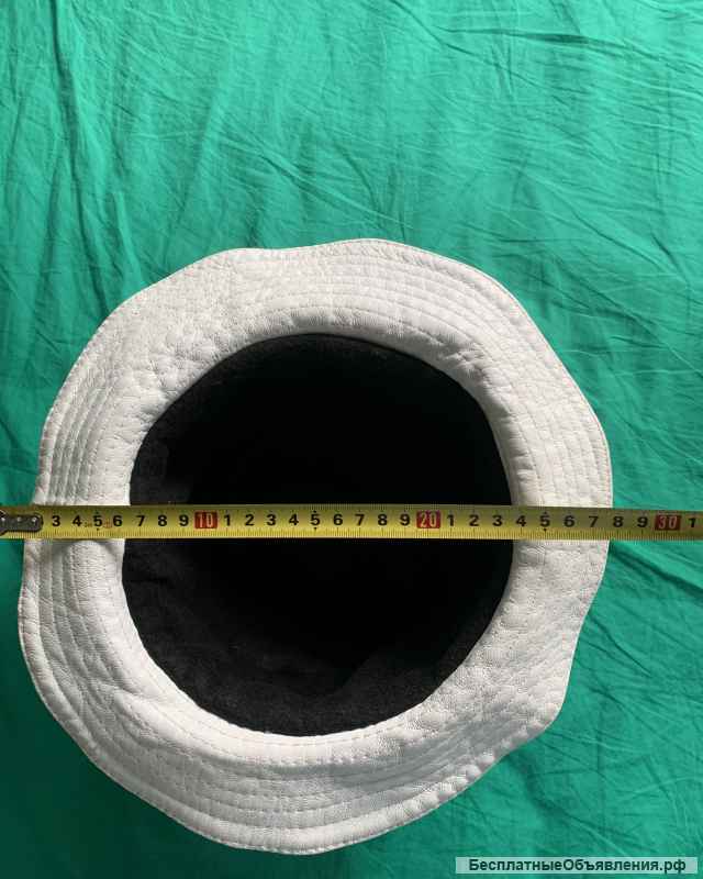 Шляпа женская кожаная