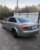 Audi A4 АТ 2003 год
