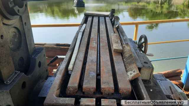 Бу фрезерный станок 6Т82Г в Днепре