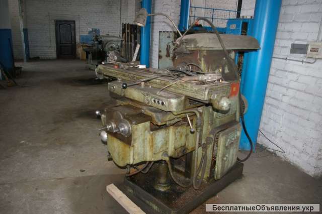 Бу фрезерный станок 6Р82 в Днепре