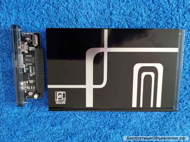 2,5-дюймовый корпус жесткого диска IDE USB ARTEK с чехлом и кабелем (2.5 inch hard drive enclosure)