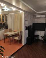 4 комнатную квартиру Пролетарский район Металлургов 49б