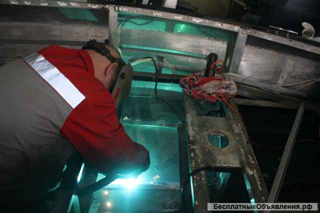 Компания «Море лодок» предлагает сервисное обслуживание и ремонт катеров и моторных лодок