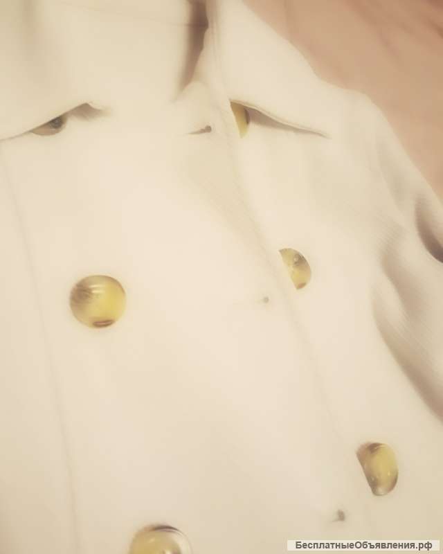 Жакет белый демисезонный