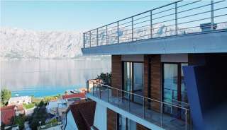 Квартиры 60,8-156,56 м2, 1-2 комнат, комплекс Роза ветров, Котор, Столив, Черногория