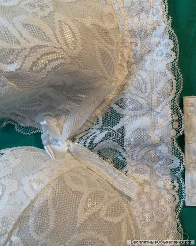 Бюстгальтеры новые отличного качества