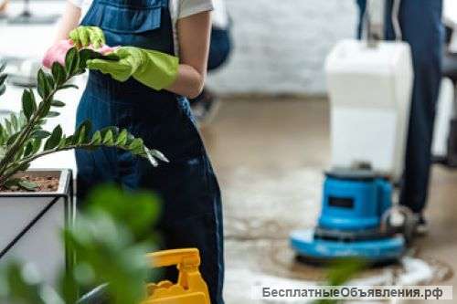 Уборщица на поломоечную машину