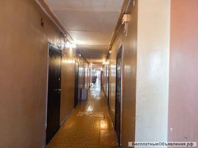 Комната 18.3 кв.м. с ремонтом и с мебелью в Ленинском районе