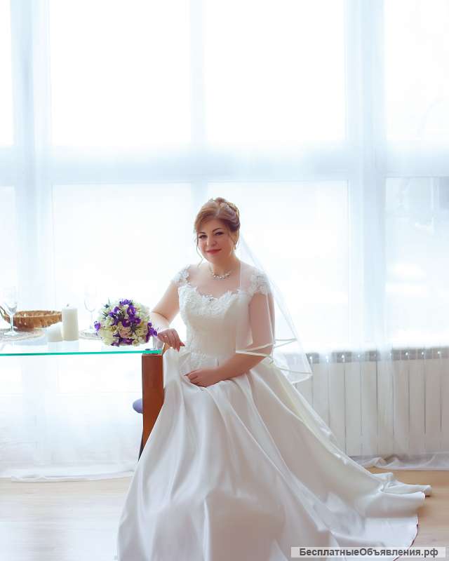 Очень красивое свадебное платьею