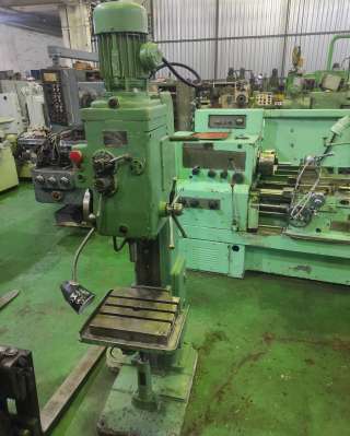 Вертикальный сверлильный станок 2Н118