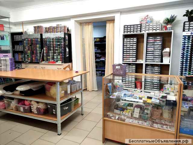 Требуется продавец-консультант в магазин тканей