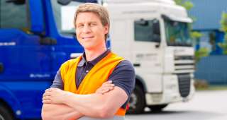 Водитель самосвала