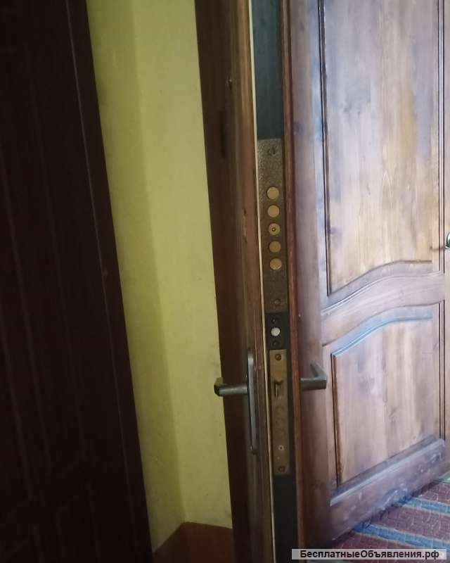 Входная дверь