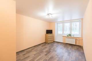 Квартира 34 кв м после ремонта, 3-й мкр корп 334, центр Зеленограда