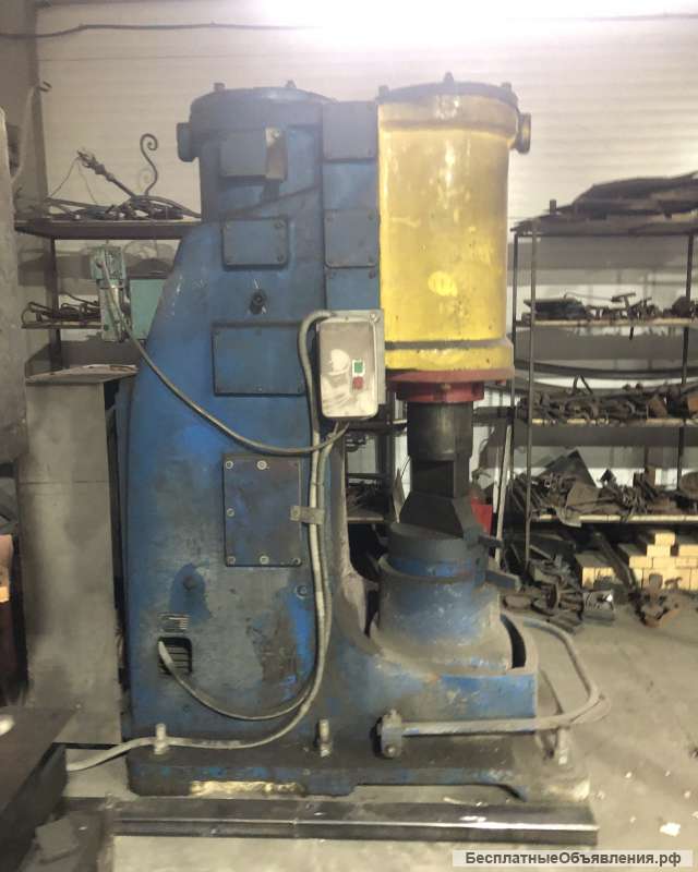 Кузнечный молот АМ-160