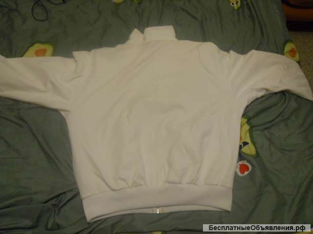 Спортивный костюм