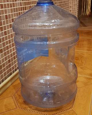 Бутыли для воды 19л. с ручкой