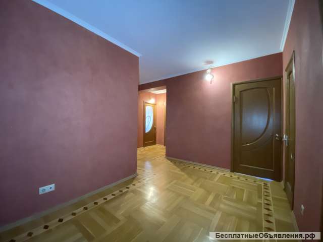 3 к.кв. 78 м2 Российская