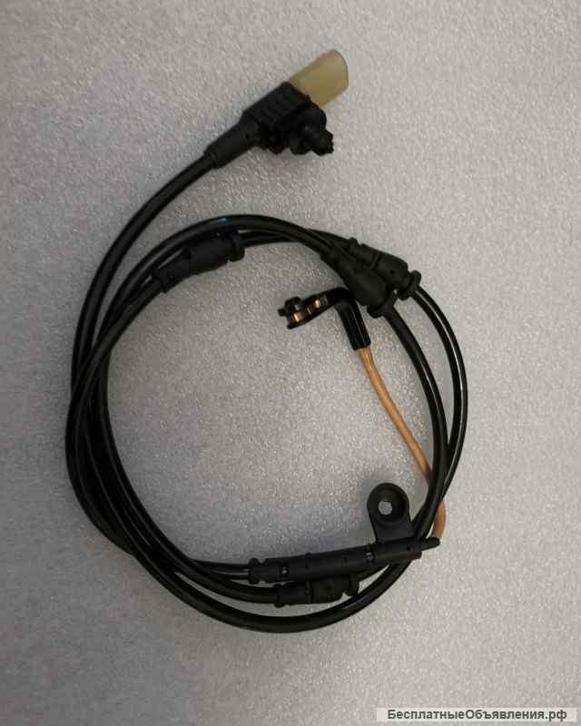 SOE000025 DISCOVERY 3 RANGE ROVER Sport Датчик колодок задний оригинальный НОВЫЙ