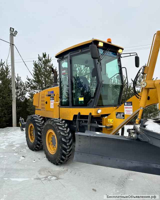 Грейдер XCMG GR165
