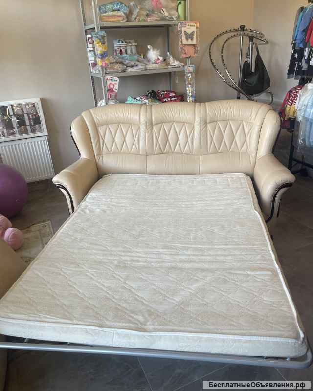 Набор мягкой мебели