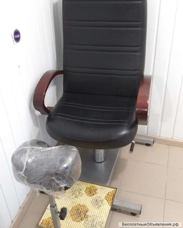 Педикюрное кресло с гидравликой