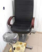 Педикюрное кресло с гидравликой