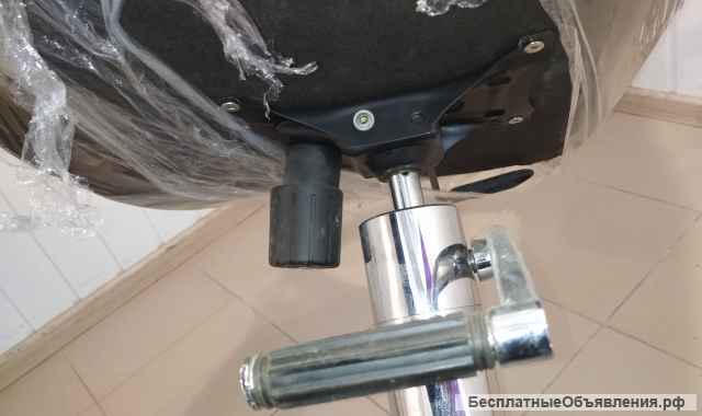 Педикюрное кресло с гидравликой