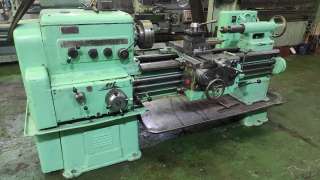 Токарный винторезный станок 1к625. РМЦ 1000 мм